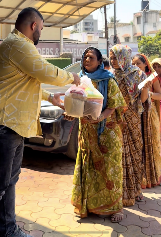 Food Donation at Kumbh